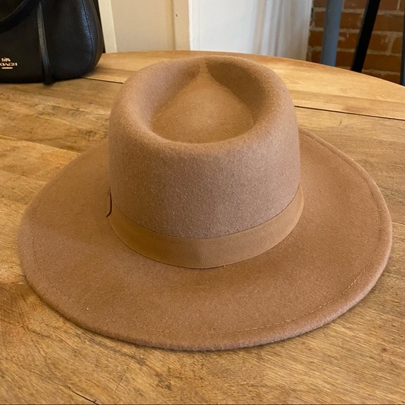 Fall Wool Hat 🍂 - Picture 4 of 8